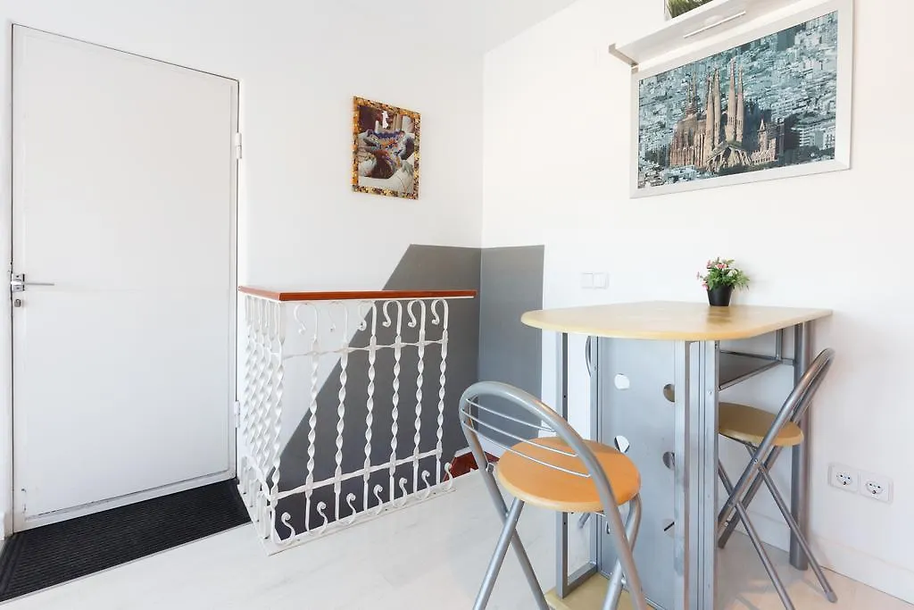 Hola Barcelona Dr. Bove Apartment