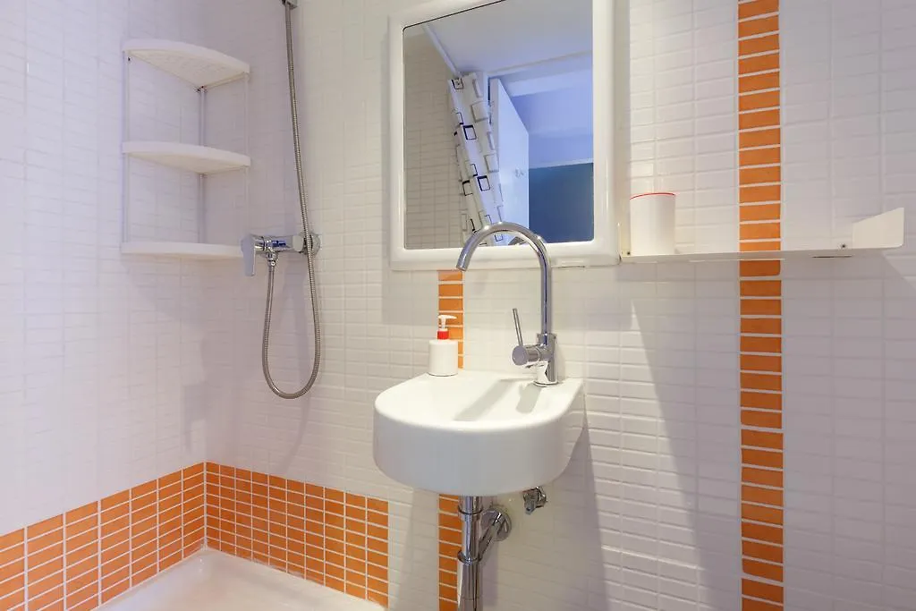 Hola Barcelona Dr. Bove Apartment